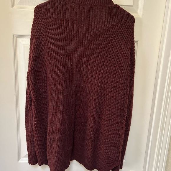 Forever 21 Maroon Cardigan - Picture 3 of 3